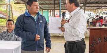 Parroquia Simón Bolívar recibe recursos económicos de la prefectura