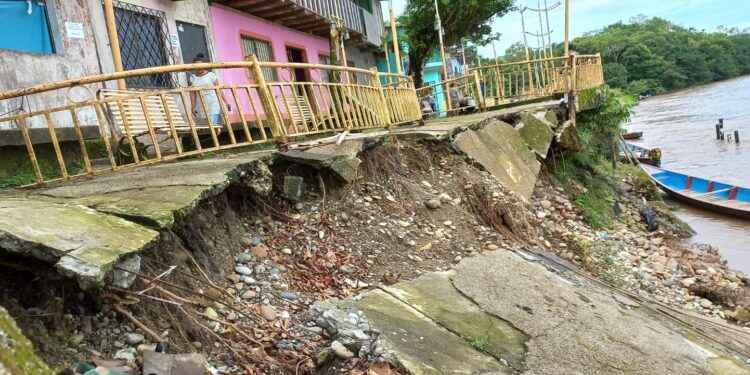 SUCUMBIOS: Preocupación ciudadana en General Farfán por destrucción de malecón