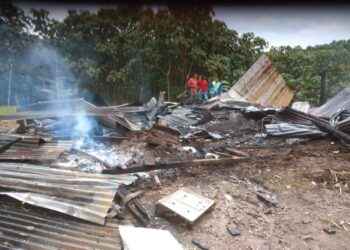 Familia pierde su casa a causa de incendio