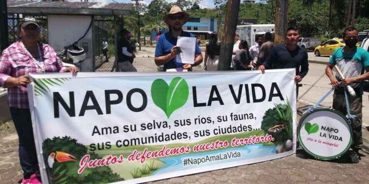 Dirigentes sociales denuncian que en Napo existe crisis social, ambiental y vial