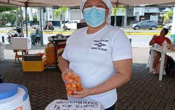 Emprendimiento: FEMME DELICATE “manos de mujer”