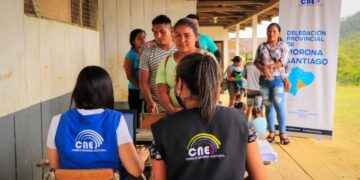 Las Delegaciones provinciales del CNE establecen puntos fijos de cambio de domicilio Foto: Cortesía CNE