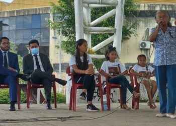 Disculpas Públicas del Estado no convence a afectados por quema de gas natural