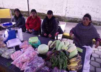 Nuevas ferias de mujeres en parroquia Santa Bárbara