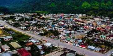 Autoridades y ciudadanía fueron actores directos en la celebración de un año más de vida institucional de El Chaco.