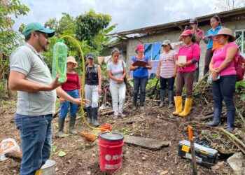 Preparan “Biol” como alternativa orgánica para nutrir y desarrollar cultivos