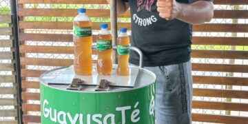 En pandemia Pedro Orosco cerró su asadero, hoy oferta GuayusaTé