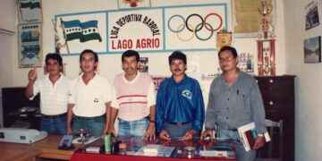 De izquierda a derecha Guido García, Guillermo López, Luis Sánchez, Máximo Torres, Ramiro Guerrero.