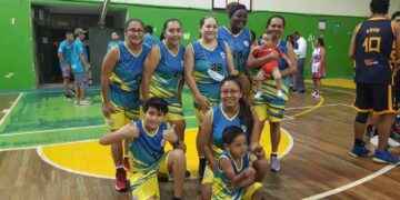 Damas entusiasmadas por la oportunidad que tienen de competir