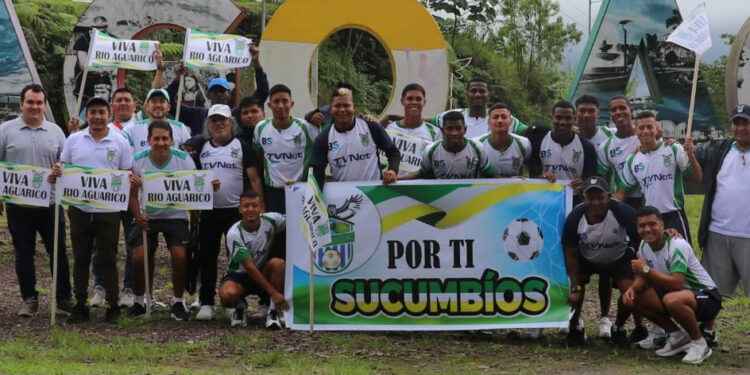 Unión Manabita (Río Aguarico) realizó una caravana por la clasificación a 16vos de Copa Ecuador.
