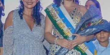 Carolina Cedeño fue elegida «Señorita Lago Agrio Tierra de Colores 2022