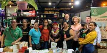 Los emprendedores presentaron a la ciudadanía más de un centenar de productos