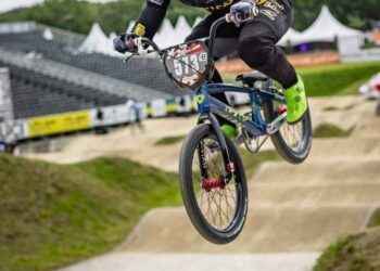 Doménica Mora y Gabriel Mora, con esfuerzo, se ganaron un puesto en la selección nacional