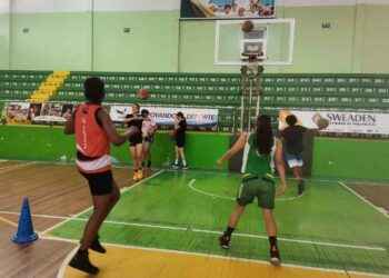 Duros entrenamientos de los seleccionados que buscarán la quinta medalla de oro.