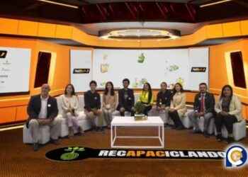 RECAPACICLANDO es una campaña creadora de conciencia ambiental que motiva a las personas a convertirse en Embajadores responsables.