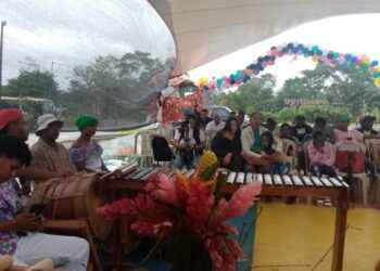 El pueblo Afroecuatoriano reunidos en La Catanga analizaron las diversas formas de esclavitud.