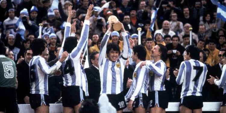 Argentina levantó su primer título en el Estadio Antonio Vespucio Liberti.