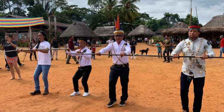 En medio del festejo, la dirigencia de Sarayaku ratificó la exigencia para que el Estado cumpla la sentencia de la CIDH.