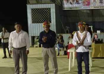 Derecha) Wakiach Kuja, presidente de la NAE hasta el año 2025