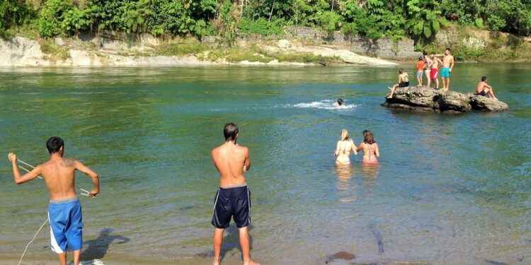 Turistas de varias latitudes prefieren visitar las riquezas naturales que ofrece la provincia de Napo.