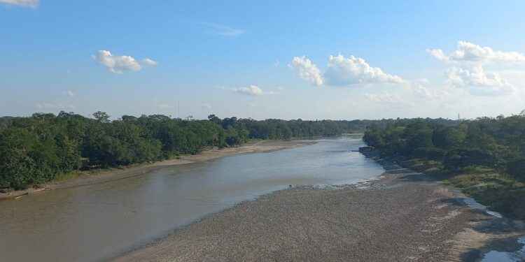 Si el verano continúa, podría generar desabastecimiento de agua potable en Lago Agrio