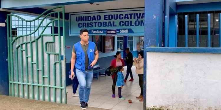 La Unidad Educativa Cristóbal Colón en la parroquia Shell está determinada como recinto electoral.