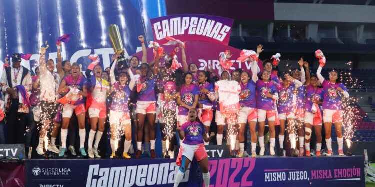 Nañas campeonas; a la cuarta fue la vencida