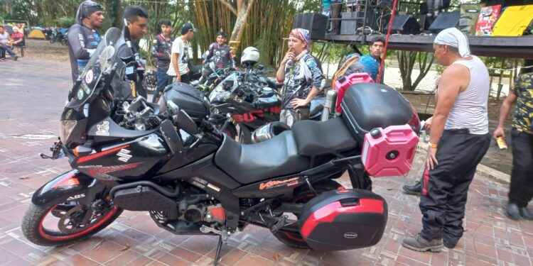 DEPORTES: SUCUMBIOS. «» Club «La Hermandad RC» cumplió dos años de aventura y deporte