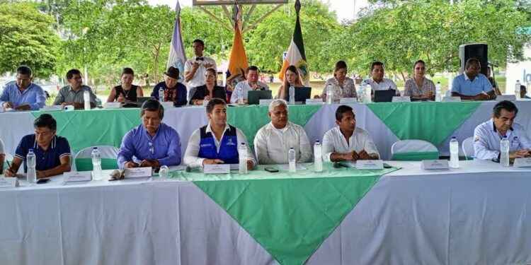 SUCUMBÍOS: Ministros no asistieron al encuentro con autoridades de Sucumbíos