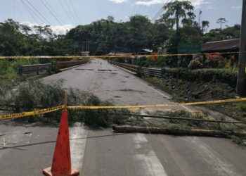 PASTAZA: Puente que une Shell con Puyo presenta fallas