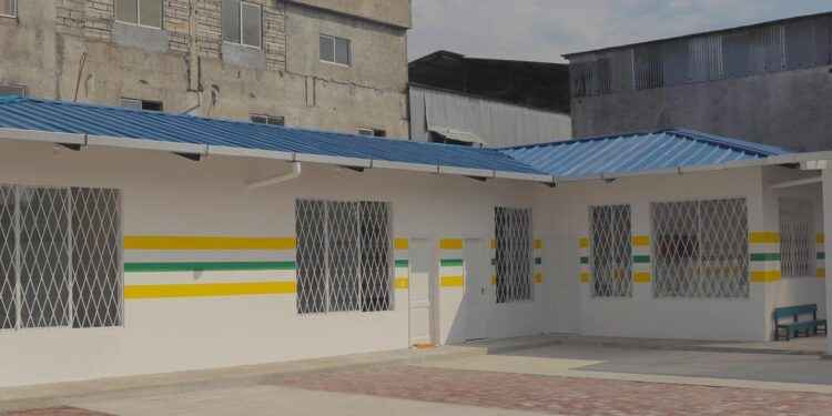 ORELLANA: Renuevan y construyen nuevas instalaciones de CDI Las Abejitas