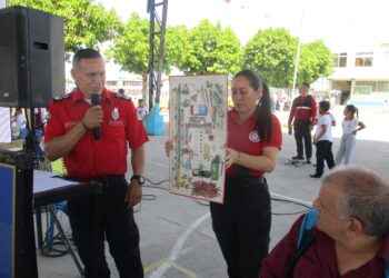 SUCUMBÍOS: Lanzan campaña “Apaga la pólvora y enciende la vida”