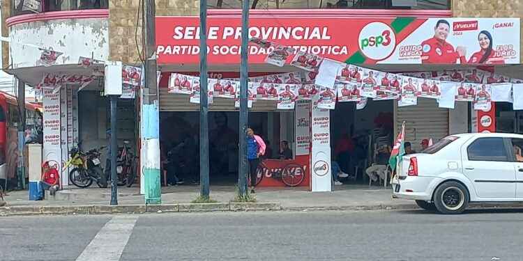 SUCUMBÍOS< Inicio de campaña electoral con promesas de obras