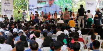 SUCUMBÍOS: Presidente Lasso presentó área de protección hídrica y entregó viviendas