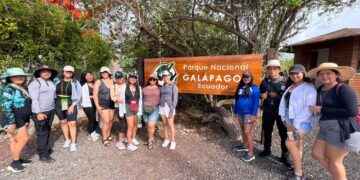 ORELLANA: Estudiantes de gira académica por Galápagos