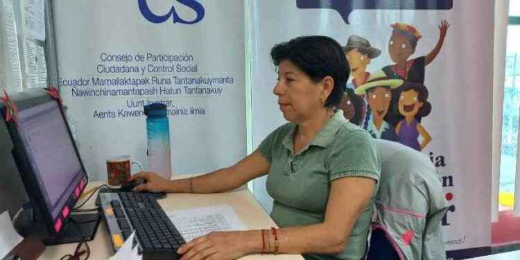 SUCUMBIOS – FUNCIONARIOS PÚBLICOS LISTOS PARA LA TRANSICIÓN DE AUTORIDADES