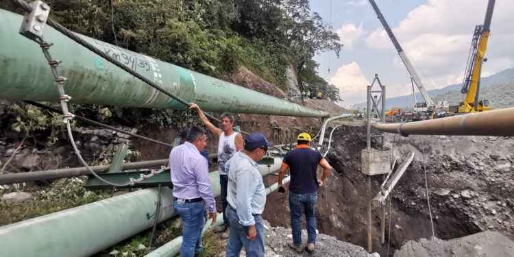 REGIONAL NAPO: PETROECUADOR Y OCP FIRMAN ACUERDO PARA APOYAR CONSTRUCCIÓN DE VARIANTE EN RÍO MARKET