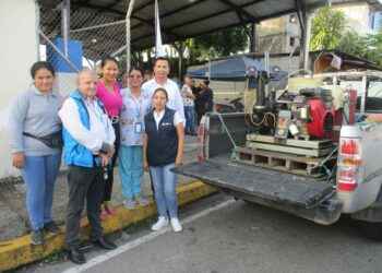 EQUIPO DE FUMIGACIÓN INICIÓ TRABAJO EN BARRIO SAN VALENTIN