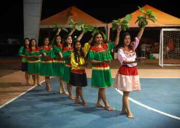 CARAVANA CULTURAL POR EL “DÍA MUNDIAL DEL ARTE” DESDE LA PARROQUIA PLAYAS DE CUYABENO