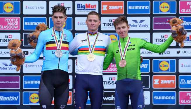 Van der Poel campeón del mundo en ciclismo de ruta