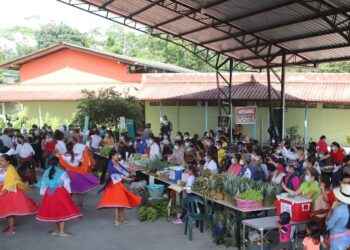 La FMS celebra su 9ª Feria Provincial para emprendedoras