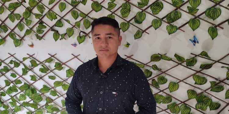 Agustín Zambrano artista y vendedor ambulante, un ejemplo de vida.