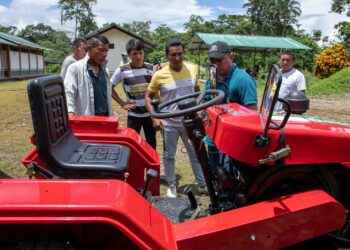 Impulso agrícola en Playas de Cuyabeno con el apoyo de la Prefectura.
