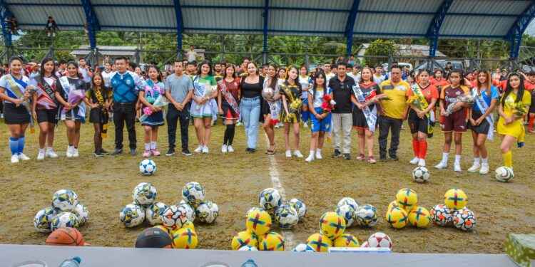 Liga Deportiva Parroquial Santa Cecilia inaugura su campeonato 2024.