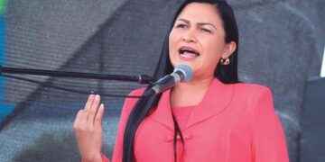 Alcaldesa de Shushufindi participa como exponente en evento internacional.