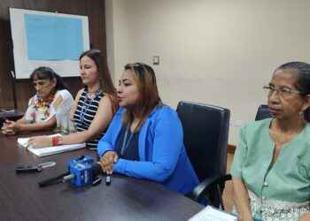 Ministerio de Producción, Comercio Exterior, Inversiones y Pesca presento proyecto de escuela de crecimiento y liderazgo empresarial.