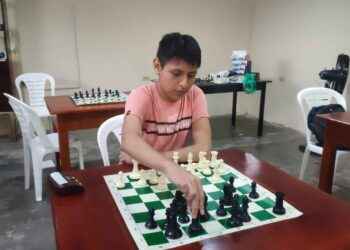 Dalthon Obaco se ubicó en el segundo lugar en Festival de Ajedrez.