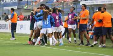 Ecuador se clasifica a un nuevo mundial de fútbol.