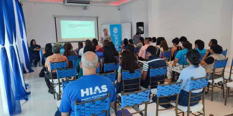 UNICEF y DYA gestiona importantes proyectos educativos en beneficio de estudiantes.