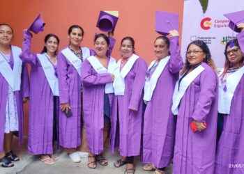 Federación de Mujeres finalizo taller de repostería.
